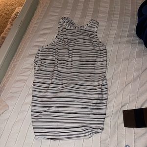 Lululemon Running Tank ties in back